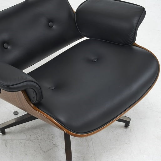 Genuine Leather Recliner with Matching Footrest, Mid-Century Vintage Design, Wide Cushioned Sides, Robust Metal Frame, Ideal for Family Room, Bedroom, Study