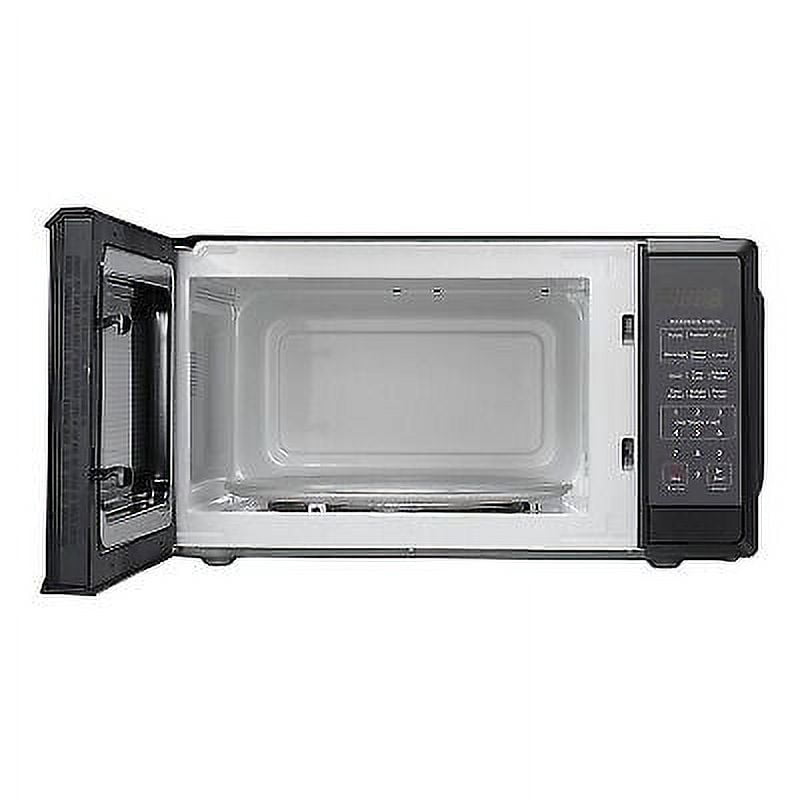 Kenmore 1.1 cu-ft Black Microwave - Black