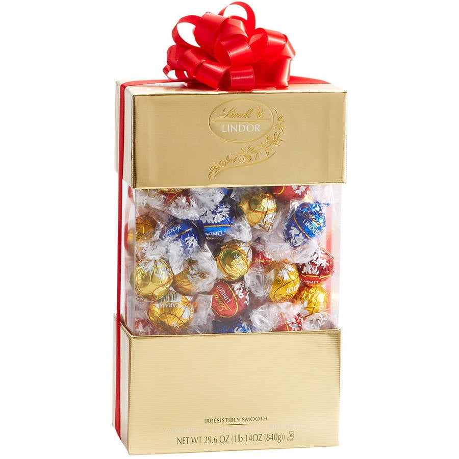 Lindt Lindor Assorted Chocolate Truffles, 29.6 oz by Lindt & Sprungli