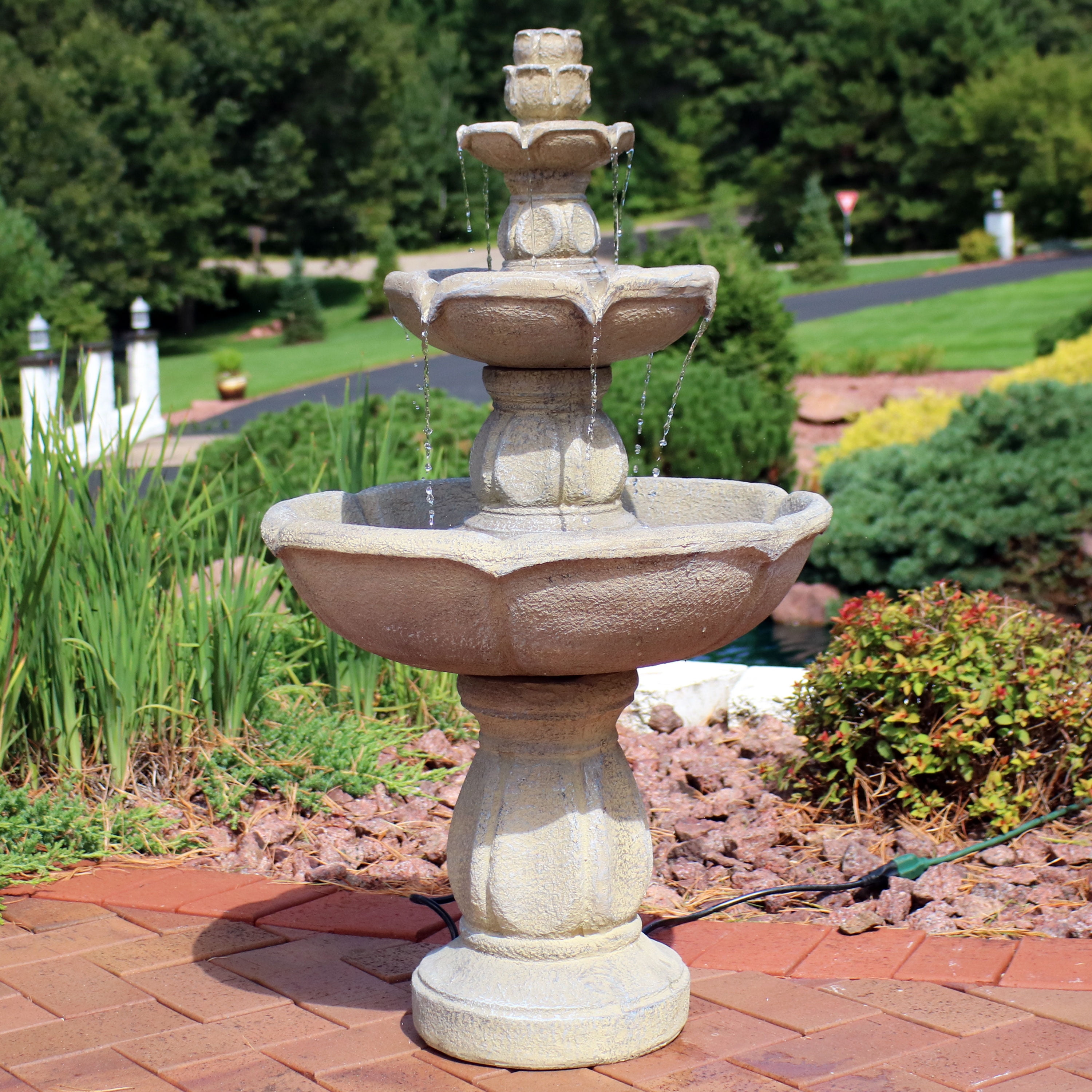 Sunnydaze Birds' Delight Outdoor Water Fountain Backyard Birdbath