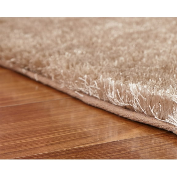 Amore Collection Beige Soft Handmade Vibrant Plush Modern Shag 5'x7' Area Rug by Makymo