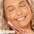 thumbnail image 3 of Blush & Glow Cheek Plump Tarta Maneater, melocotón pulido, 3 of 8