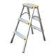 thumbnail image 4 of Escalera plegable de 3 escalones para cocina, antideslizante, de aleación de aluminio, con pedal ancho y doble cara, ideal para jardín, garaje y, 4 of 8