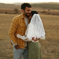 FRCOLOR Knitting Bride Veil with Comb Crochet Bridal Veil Breathable Wedding Headdress Bride to Be Accessories for Bachelorette Parties and Engagements