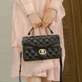 thumbnail image 5 of Bolso de mano para mujer 2024, nueva moda de verano, diseñador de lujo, de gama alta, bandolera de un solo hombro, pequeño bolso cuadrado, 5 of 5