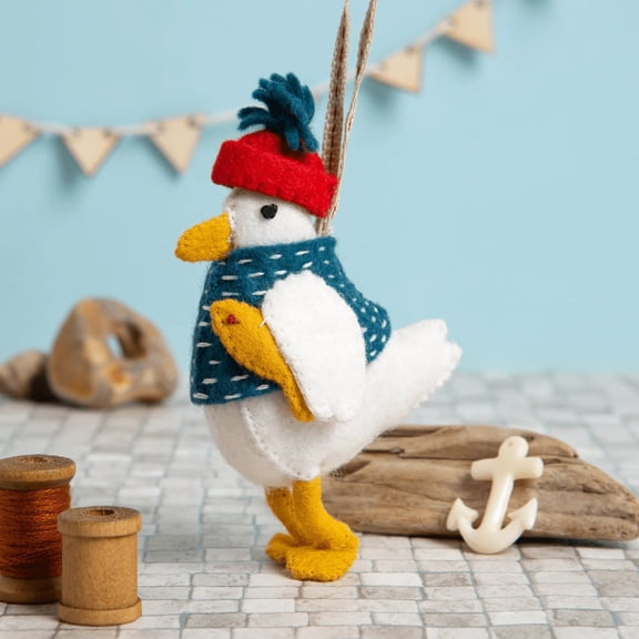 Wizardi Beginner Felt Craft Mini Kit for Adults - Sam the Seagull. Bird Felting Kit 10cm Tall. Felting Tools. Wool Felting Supplies. Wool Felt. MKSSG1F Corinne Lapierre