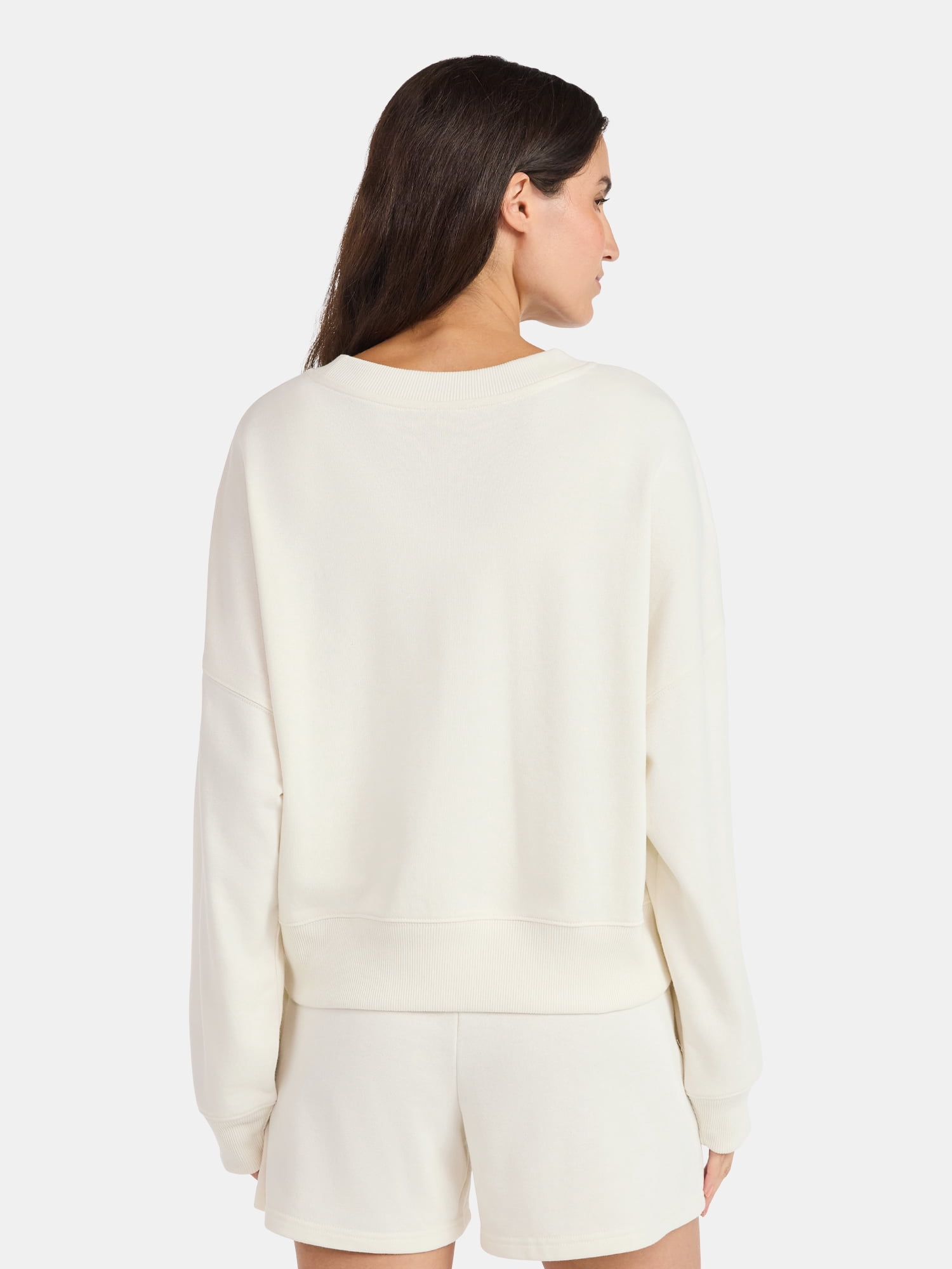 Winnie the Pooh Women’s Cropped Boxy Sweatshirt, Sizes XXS-XXL