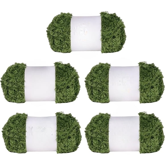 Fluffy Bulky Yarn – Super Soft Chunky Fuzzy Blanket Weight # 5 Yarn for Knitting Crocheting Crafting