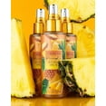 thumbnail image 2 of Fijador De Maquillaje Aroma Piña, 2 of 3