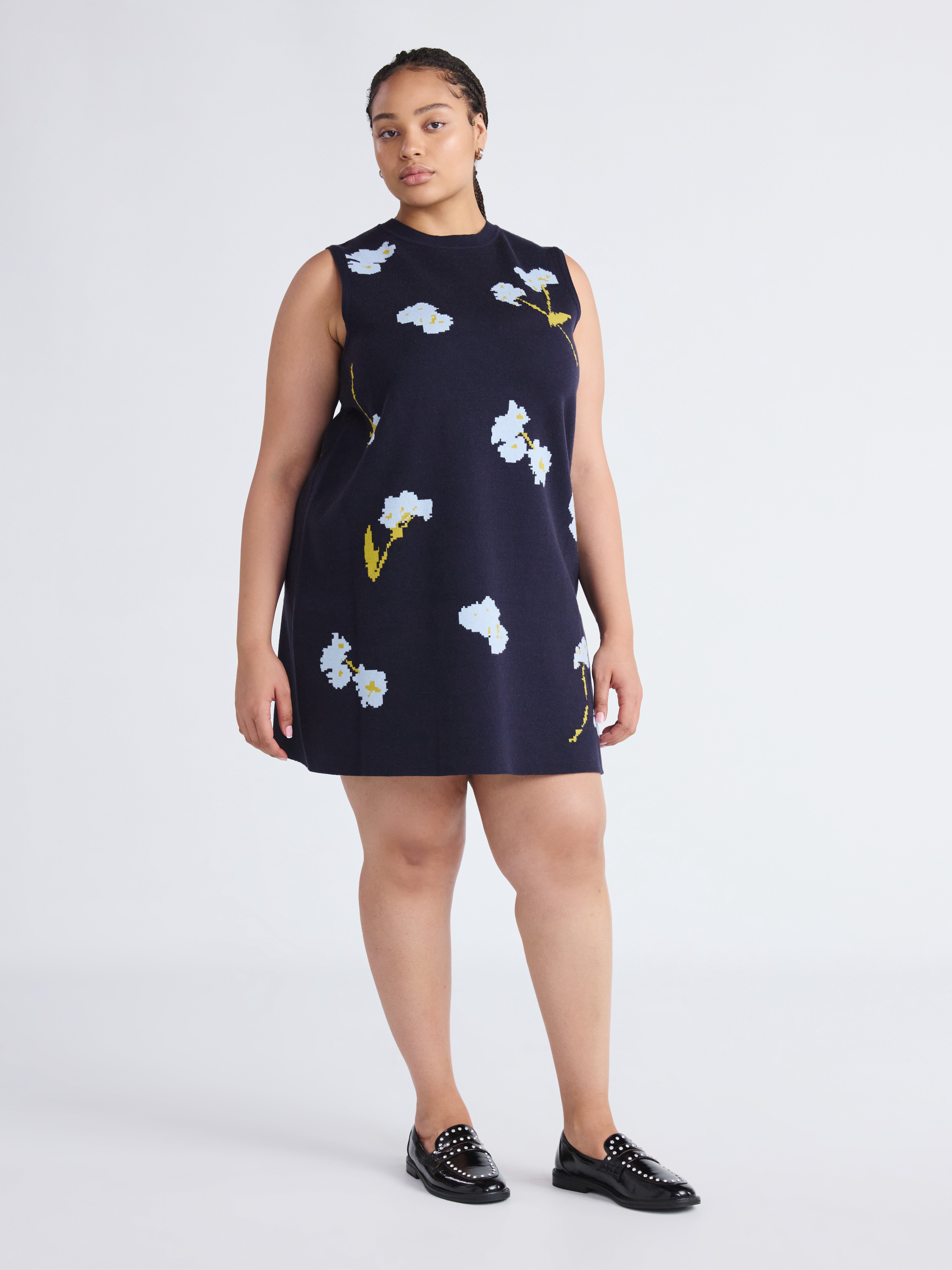 Free Assembly Women's and Women's Plus Sleeveless Floral Jacquard Mini Sweater Dress, Sizes XS-XXL