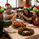 thumbnail image 4 of Gorro de Papá Noel con Luz Led y Tela Aterciopelada, Funciona a Pilas, Ideal para Fiestas Navideñas de Adultos. Gorro Festivo Rojo y Verde con Pompón Suave, Accesorio para Disfraz Navideño., 4 of 7