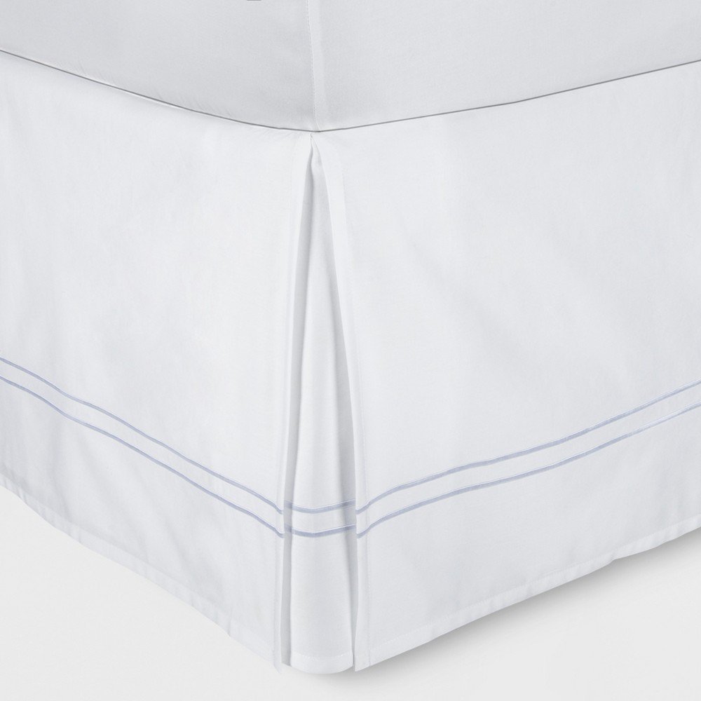 Hotel Bed Skirt Fieldcrest Queen