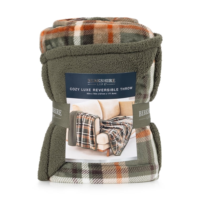 Berkshire Life 50" x 70" Reversible Plush Sherpa Throw, Green photo 7