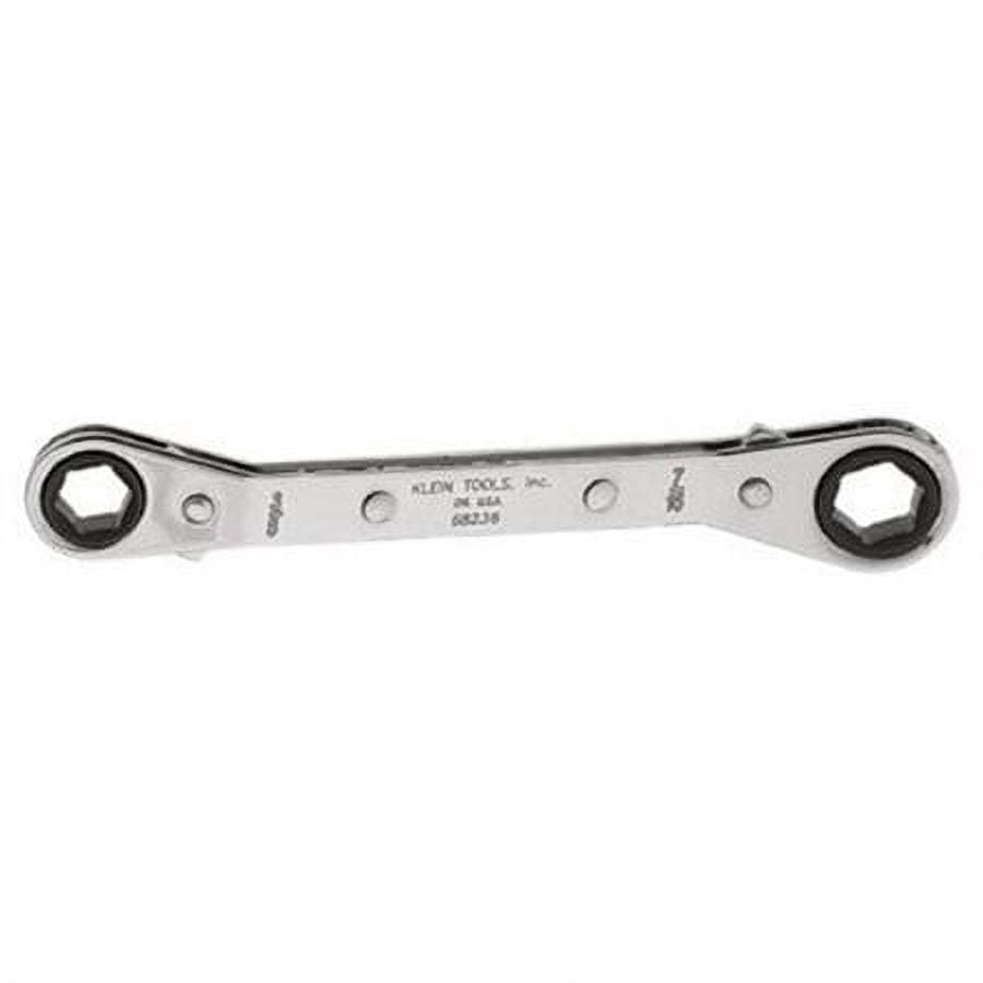 Klein Tools 68236 3/8 in. x 7/16 in. Reversible Ratcheting Box Wrench