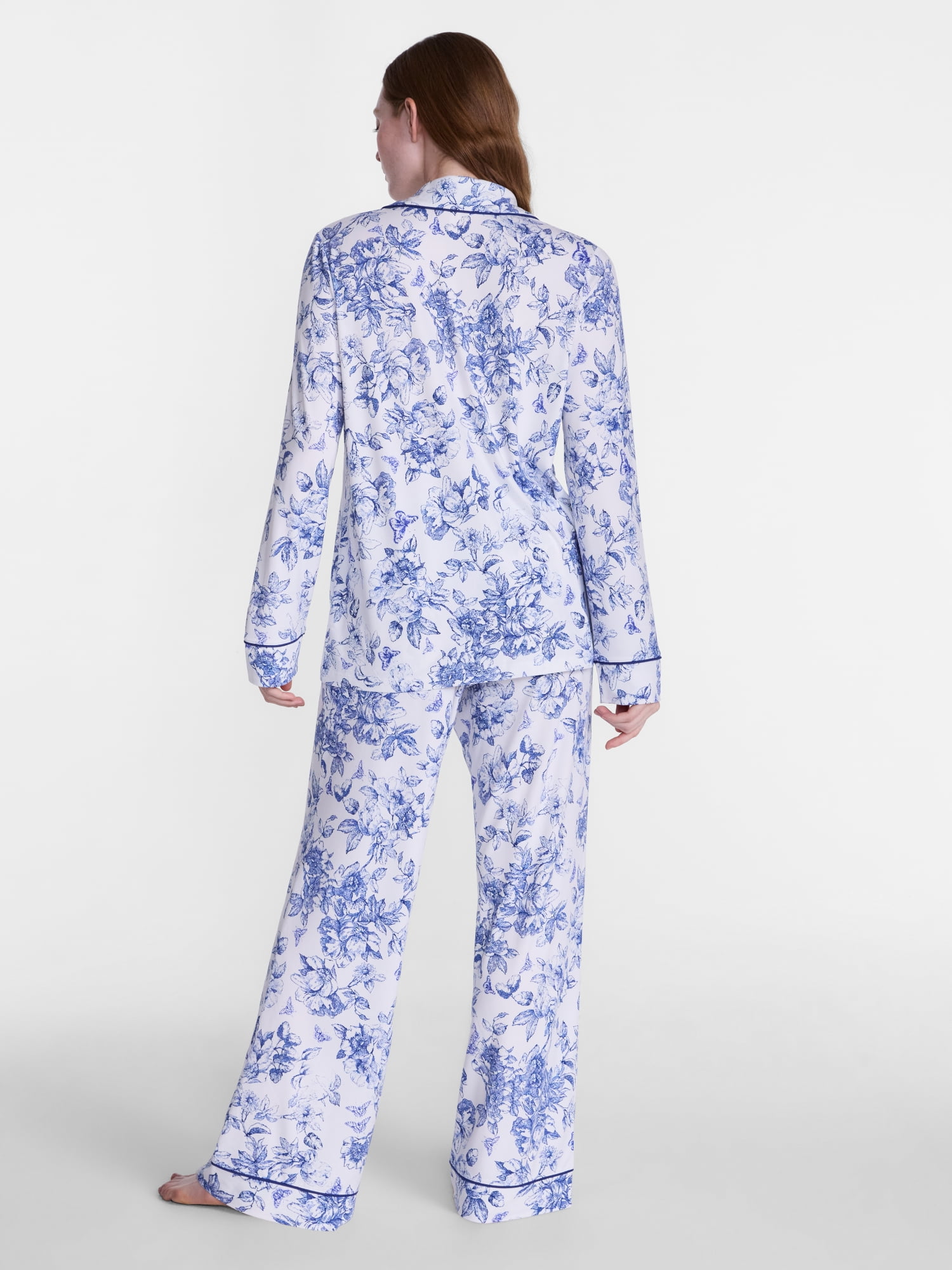 Joyspun Women’s Dreamy Soft Collection Notch Collar Top and Pants, 2-Piece Pajama Set, Sizes XS-3X