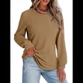 thumbnail image 1 of Sudadera de Mujer con Cuello Redondo, Larga, Corte Asimétrico y Dobladillo Curvo Caqui XXL, 1 of 8