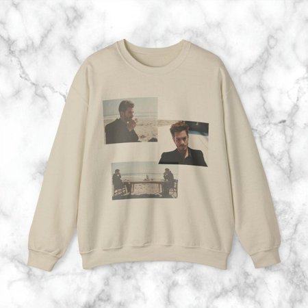 Andrew Garfield Sweatshirt Funny , Funny Gift for Him or Her, Spiderman Andrew Garfield fans, "I just wanna get high with my lover"