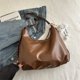 thumbnail image 1 of Bolso de mano de cuero suave estilo coreano de gran capacidad con cadena para debajo del brazo, bolso de mujer, nueva tendencia de invierno 2025, bolso bandolera, 1 of 5