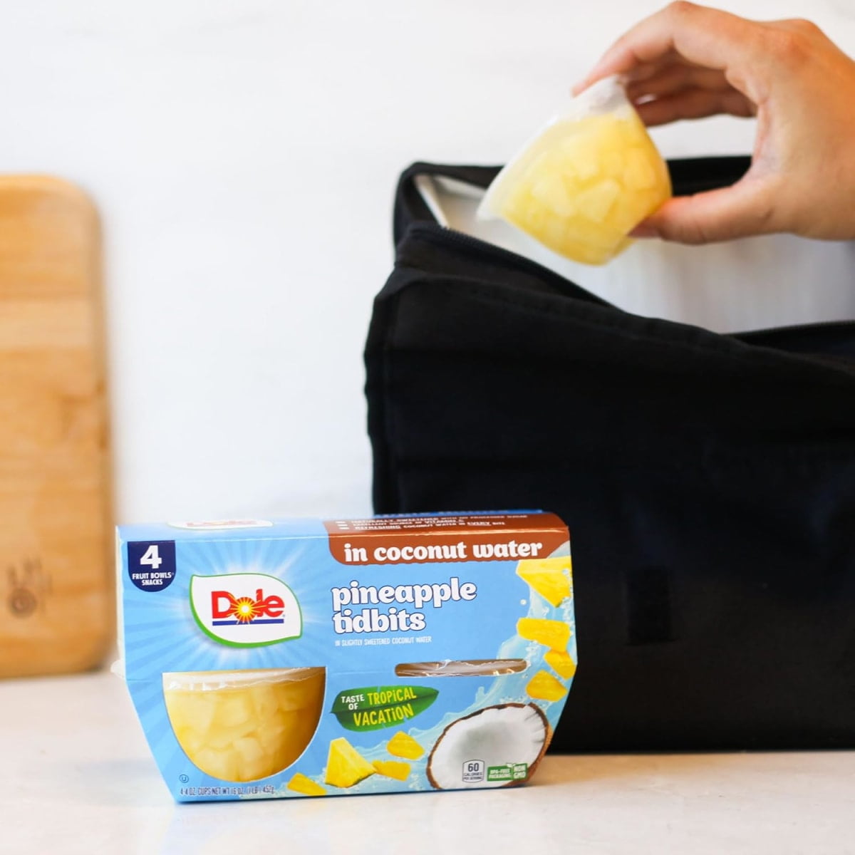 (6 pack) Dole Fruit Bowls Pineapple Tidbits in Coconut Water*, 4 oz Cups (4 Pack)