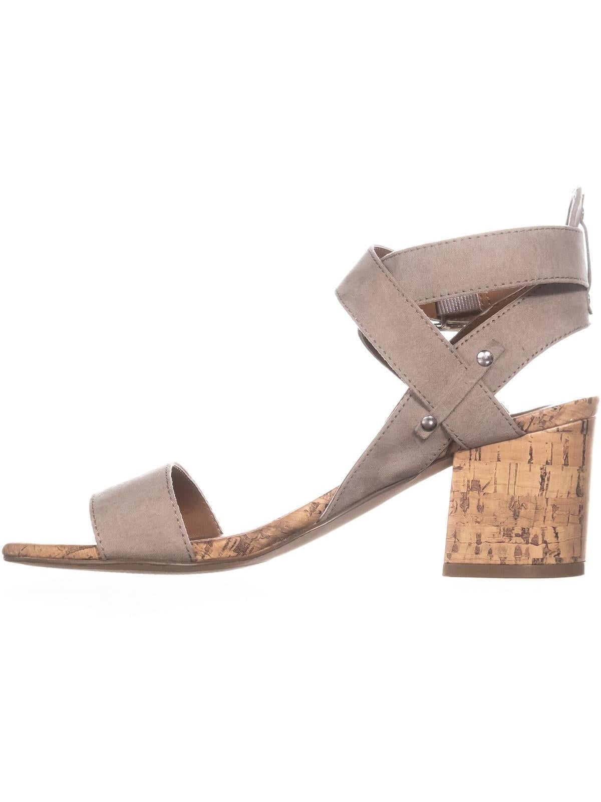 Indigo Rd Elea Women/'s Sandals Light Natural