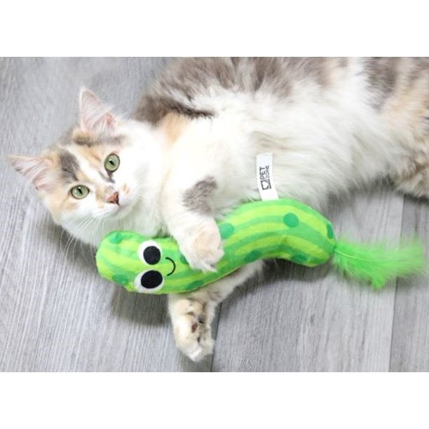 Pet Zone Catnip Jumbo Pickle Kicker Cat Toy, Green
