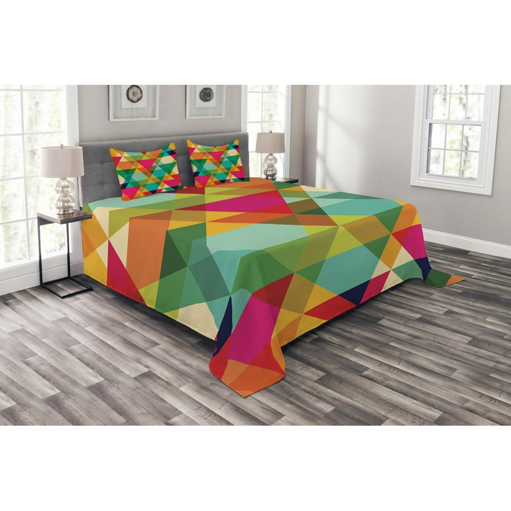 Geometric Bedspread Set, Abstract Geometric Pattern Vintage Inspired
