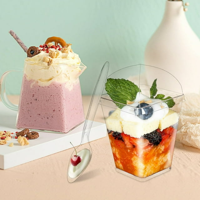 30Pcs Dessert Cups with Spoons 5oz/150ml Clear Square Appetizer Cups Mini Reusable Plastic Dessert Pots Set Stackable Dessert Cups for Dessert Pudding Mousses Yogurt Snacks Party