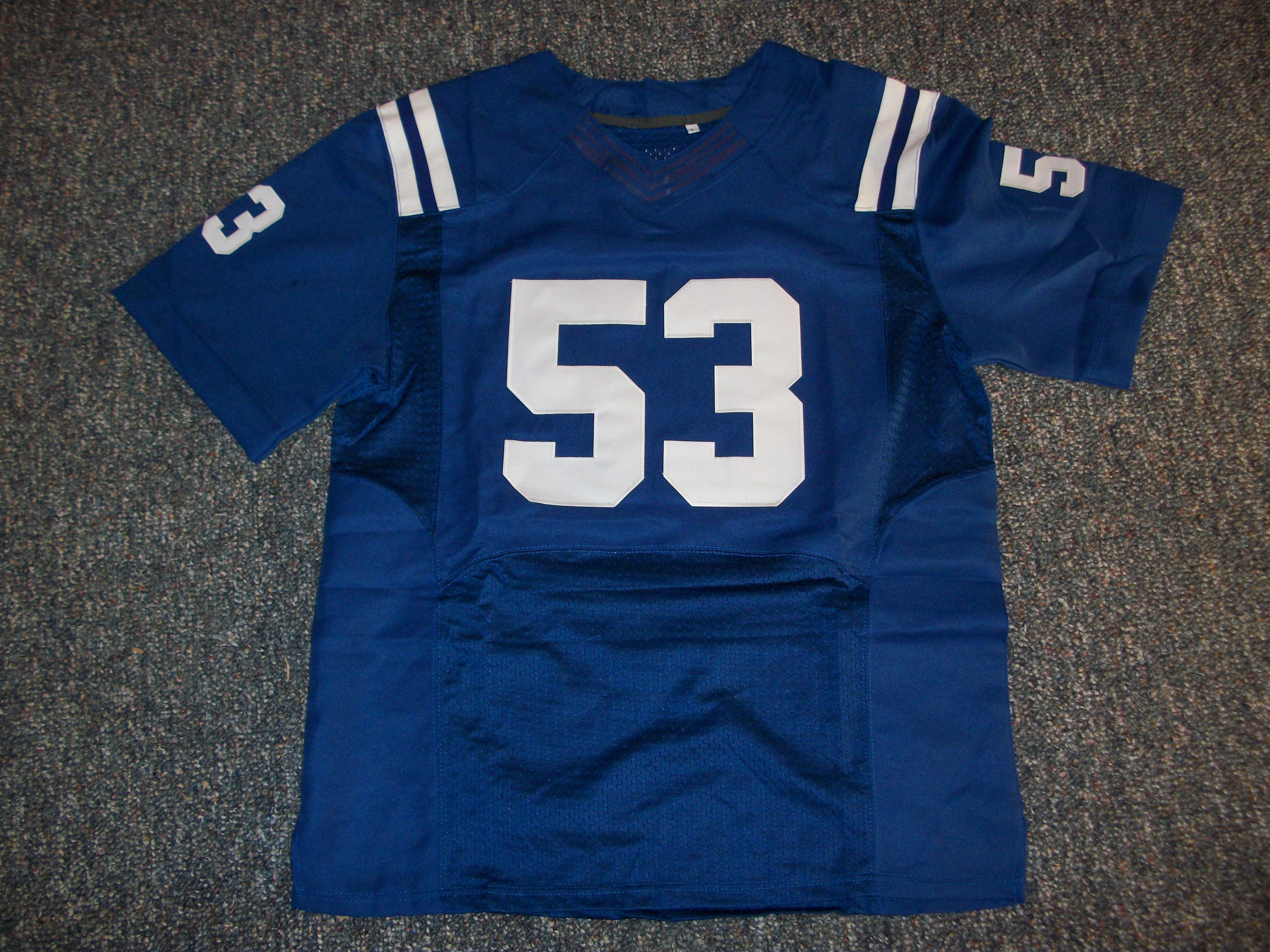 darius leonard stitched jersey