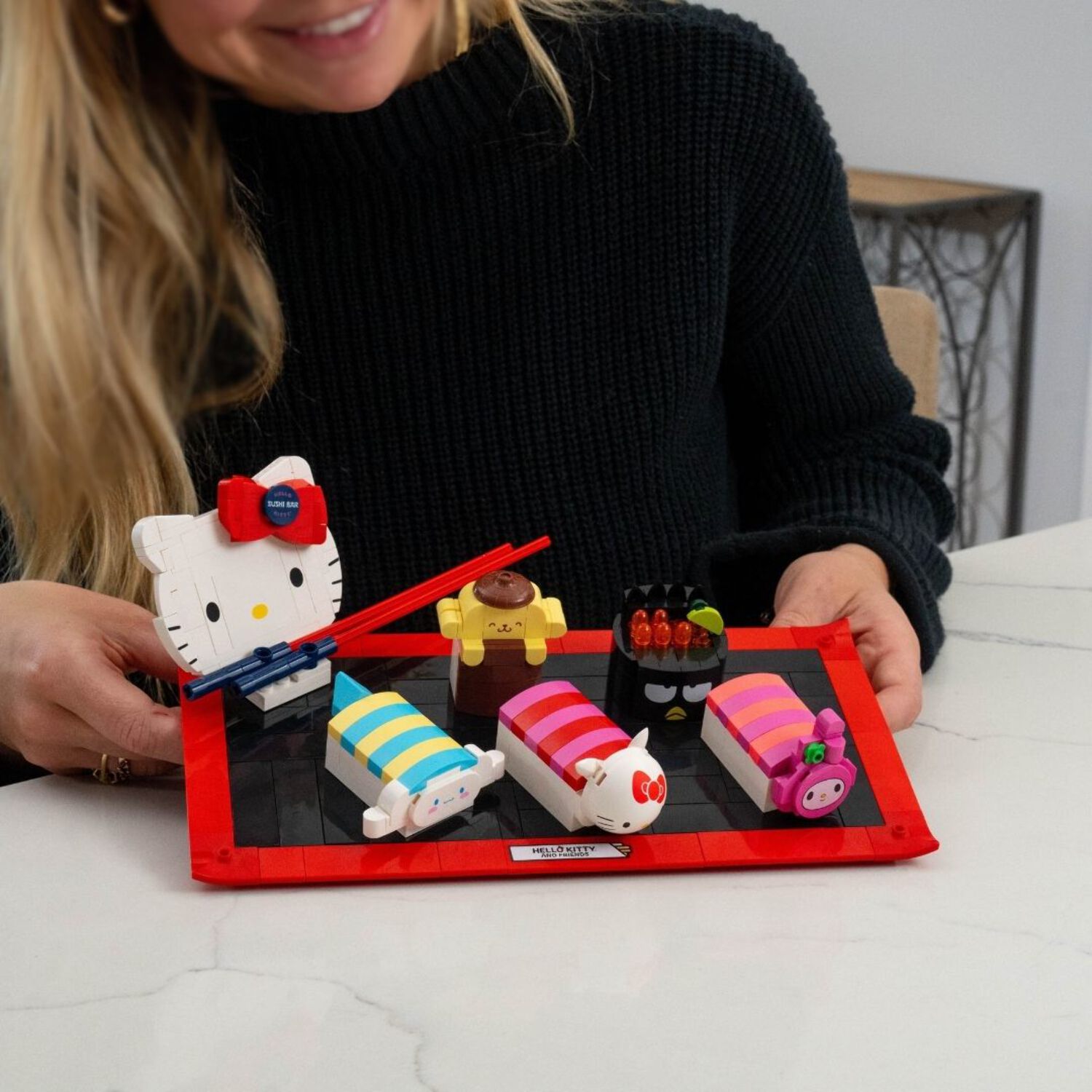 Brickcraft Hello Kitty Sushi Bar 383-Piece Building Set photo 6