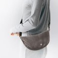 thumbnail image 2 of Bolsa Cruzada Red by Kiss Everywear FH PT2 Nylon Resistente al Agua Correa Ajustable, 2 of 5