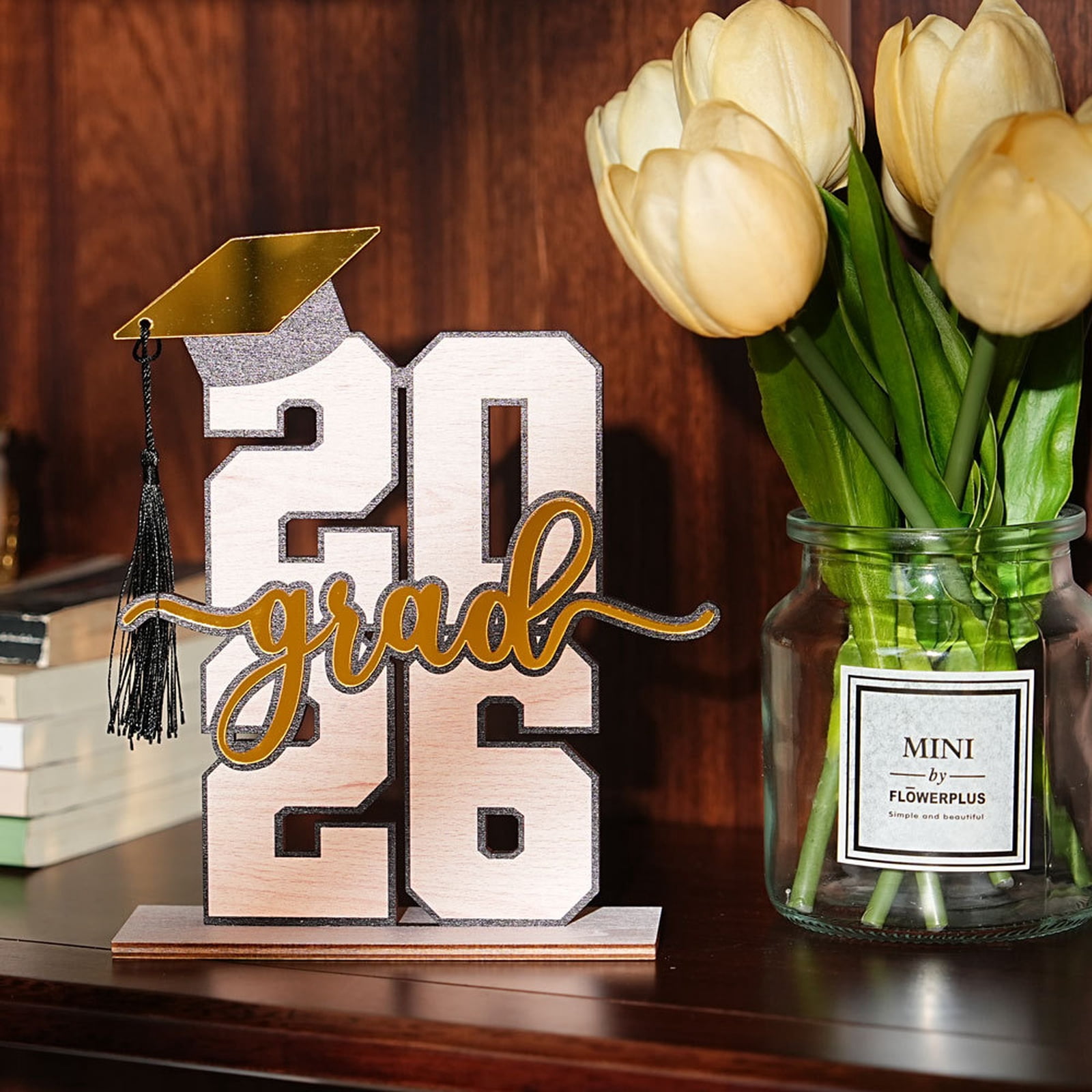 2026 Graduation Wooden Tabletop Decoration Sign with Cap and Tassel 7.9in, Graduation Party Table Centerpiece Decor for Home Party Celebration and Graduation Gift