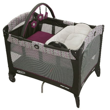 Graco Pack ‘N Play Playard with Reversible Napper and Changer