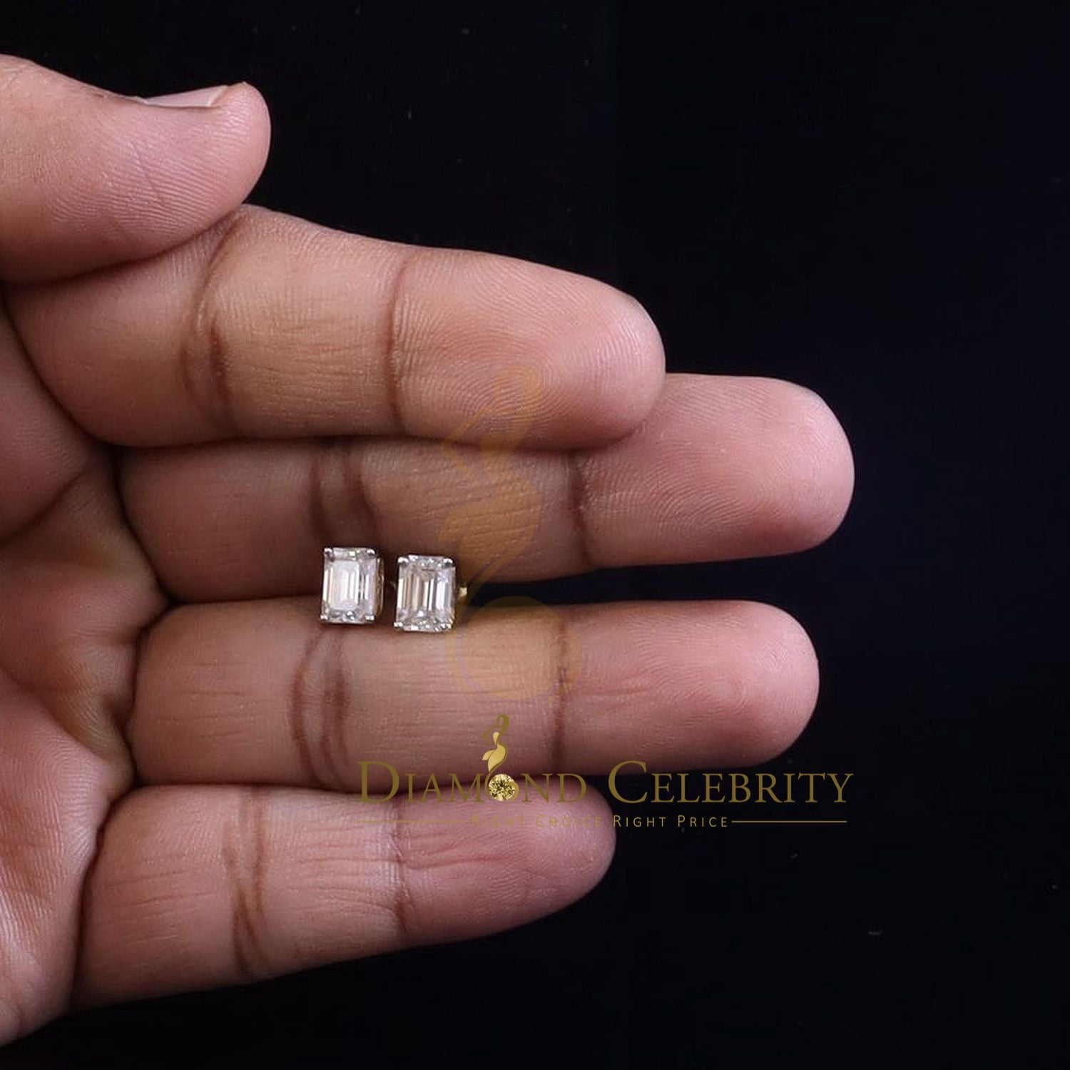 Diamond Celebrity's Men's/Women's925 Silver Yellow 2.50ct VVS D Moissanite Emerald cut Stud Earrings