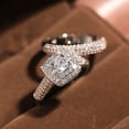 thumbnail image 2 of Anillo de diamante de princesa con microconjunto de diamantes completo, anillo de compromiso de lujo de moda femenina, anillo cerrado de dos piezas, tamaño 7   JM, 2 of 5