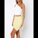 thumbnail image 4 of Falda Corta Plisada con Volantes Y2K de Encaje de Tiro Bajo para Mujer, Falda Asimétrica Holgada, Falda de Media Falda de Hada. Amarillo M, 4 of 7
