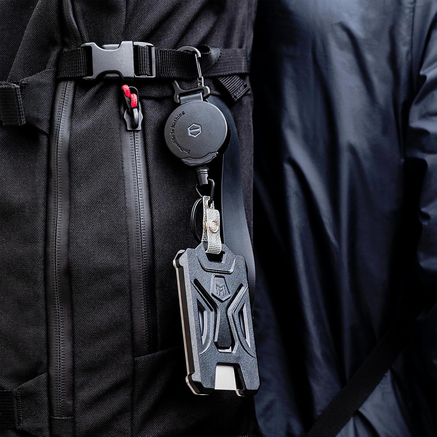 Retractable Badge Holder, Heavy Duty Carabiner Keychain, Tactical ID Card Holder with 31.5" Retractable Badge Reel, Black