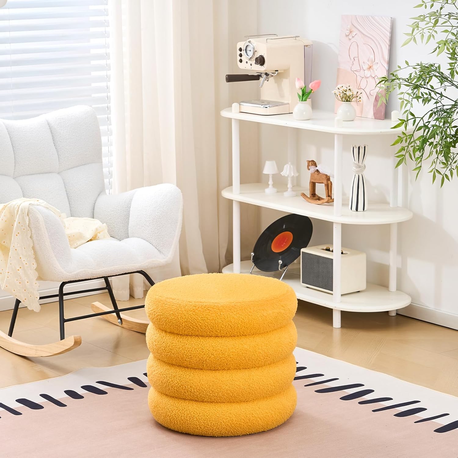 Casa Pura Furniture Round Storage Ottoman, Modern Sherpa Footstool, Teddy Vanity Stool with Flip-Top Tray, Makeup Chair for Home Decor, Upholstered Footrest for Living Room & Bedroom