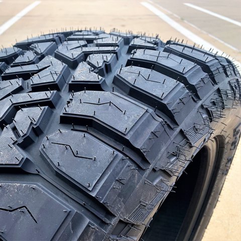Lancaster LS-57 R/T 33X12.50R20 114Q E 10 Ply Rugged Terrain Light Truck Tire simolary.com 14 Lancaster LS-57 R/T 33X12.50R20 114Q E 10 Ply Rugged Terrain Light Truck Tire Simolary simolary.com 14