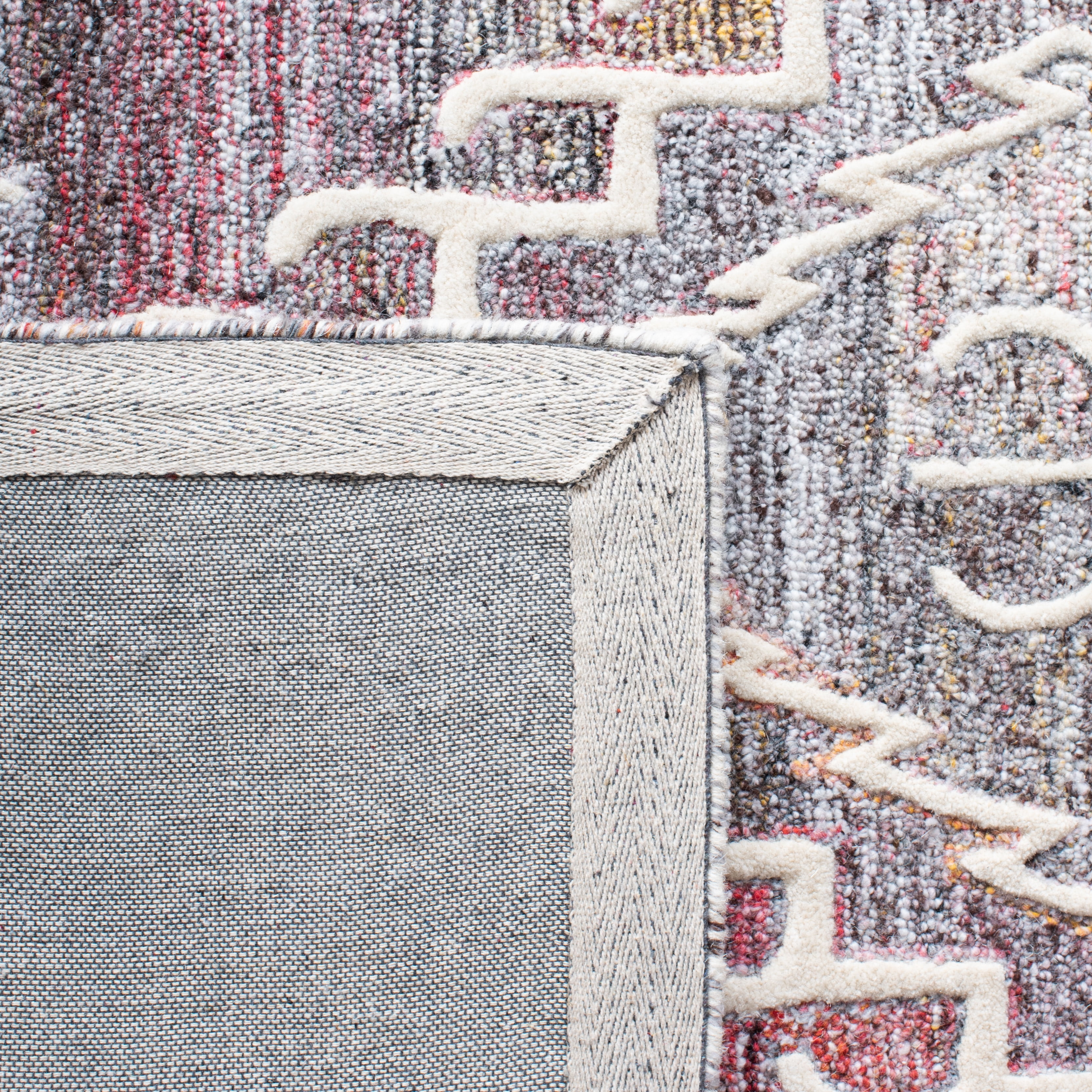 Safavieh Metro Denise Medallion Area Rug, Red/Ivory, 3' x 5'