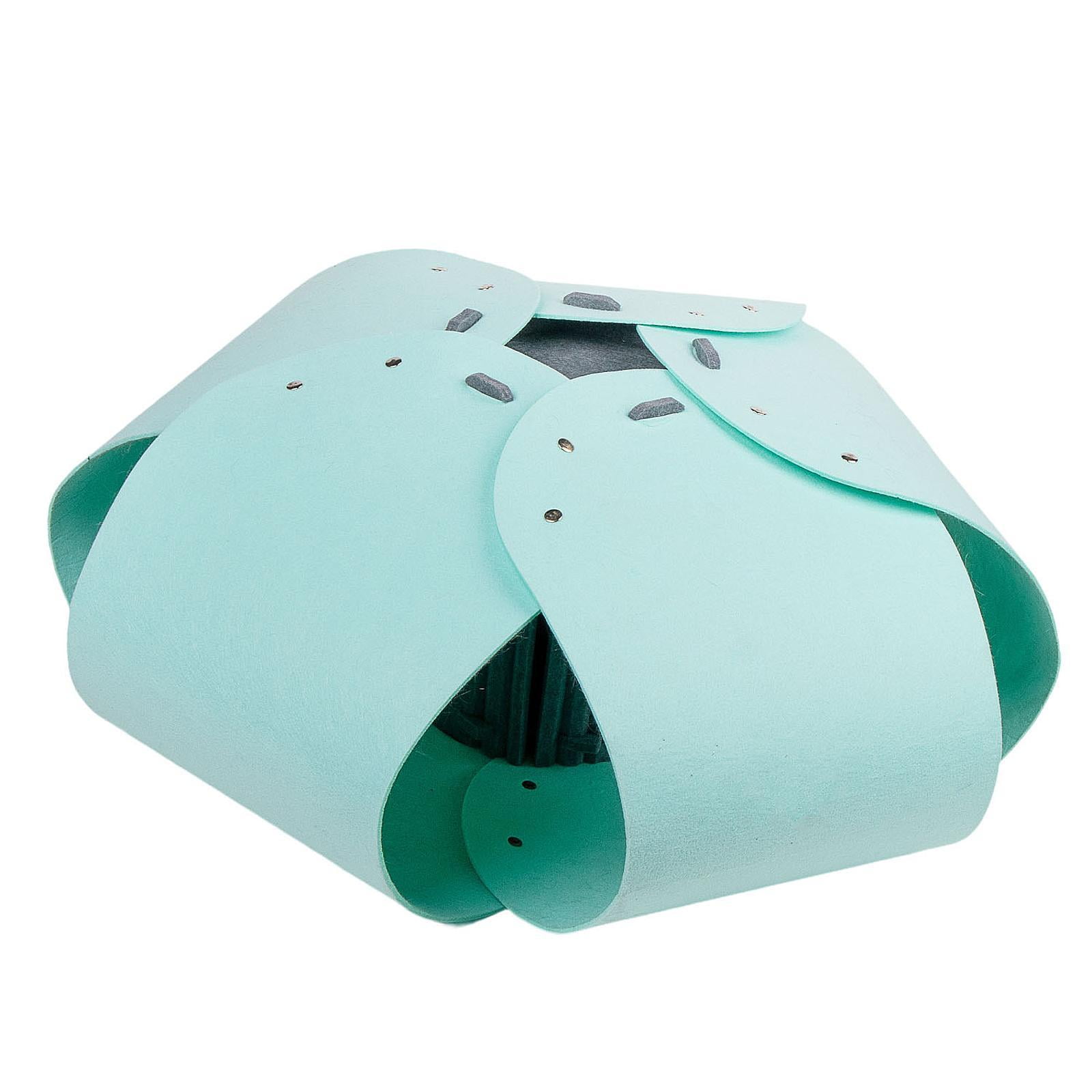 Fzaqwen Semi Enclosed Cat Tunnel Bed Soft Lightweight Cat Tent for Cats Kitten Snooze light blue