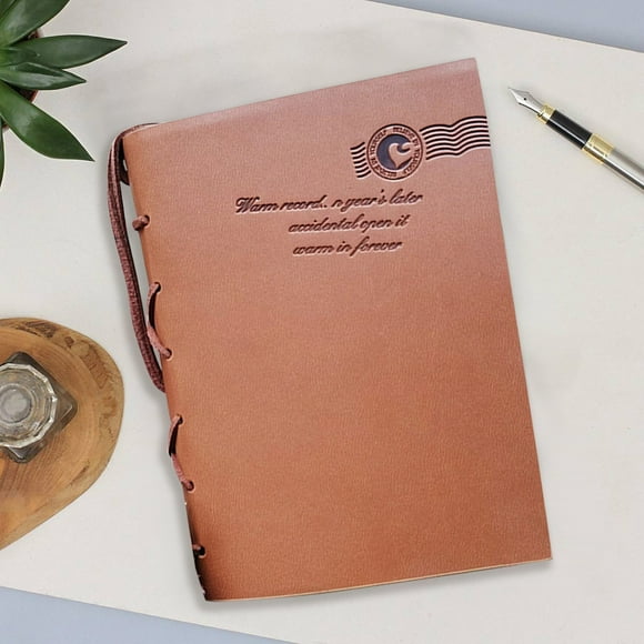 Cuaderno de cuero vintage | 160 hojas, 320 páginas | Diario de viaje marrón oscuro para escribir y tomar notas | Tamaño 14 x 10,5 cm