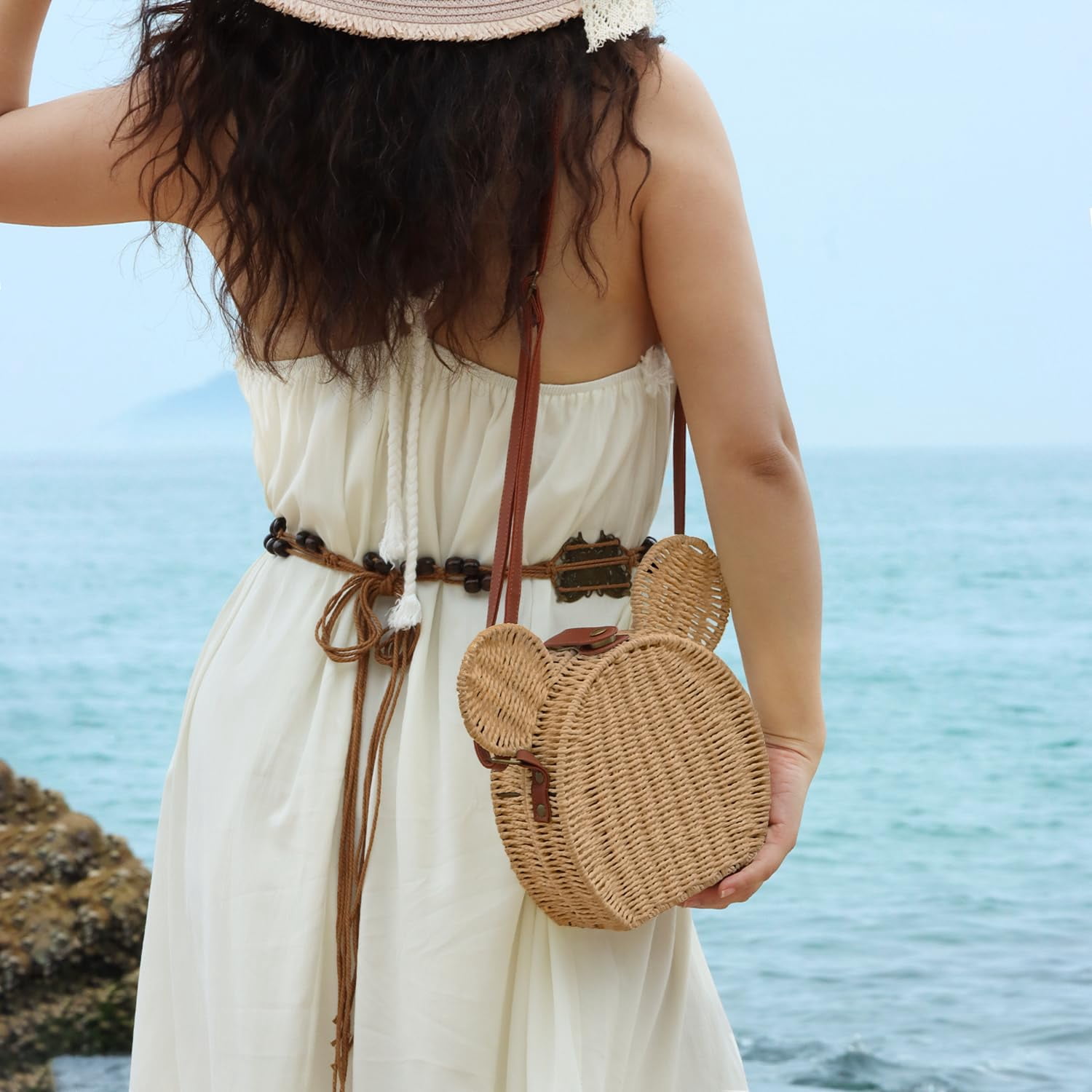 Round Rattan Purse for Women Wicker Crossbody Bag Cute Summer Beach Bag Woven Handbag for Vacation