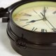 thumbnail image 4 of Bewildely Reloj de pared colgante de doble cara de estilo europeo, reloj de decoración para el hogar de hierro Decoración del hogar, 4 of 6