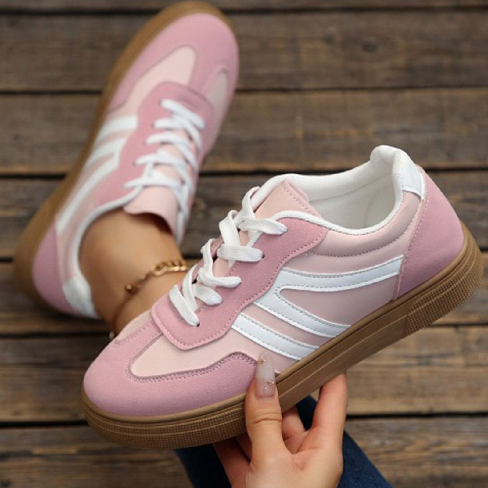 Flat Shoes for Women Vintage Classic Thick Sole Trainers Skate Shoes Splice Suede Lace up Antislip Walking Tennis Shoes Low Top Sneakers Pink Size 9