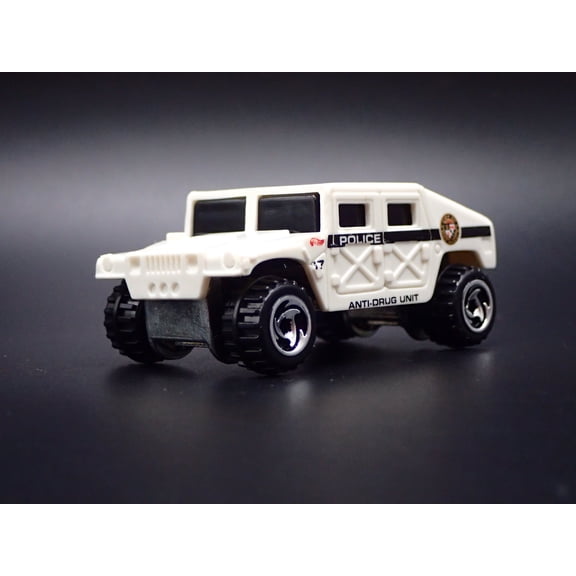 Open Box 1992-2006 HUMMER HUMVEE H1 POLICE WHITE 1:64 SCALE DIECAST MODEL CAR