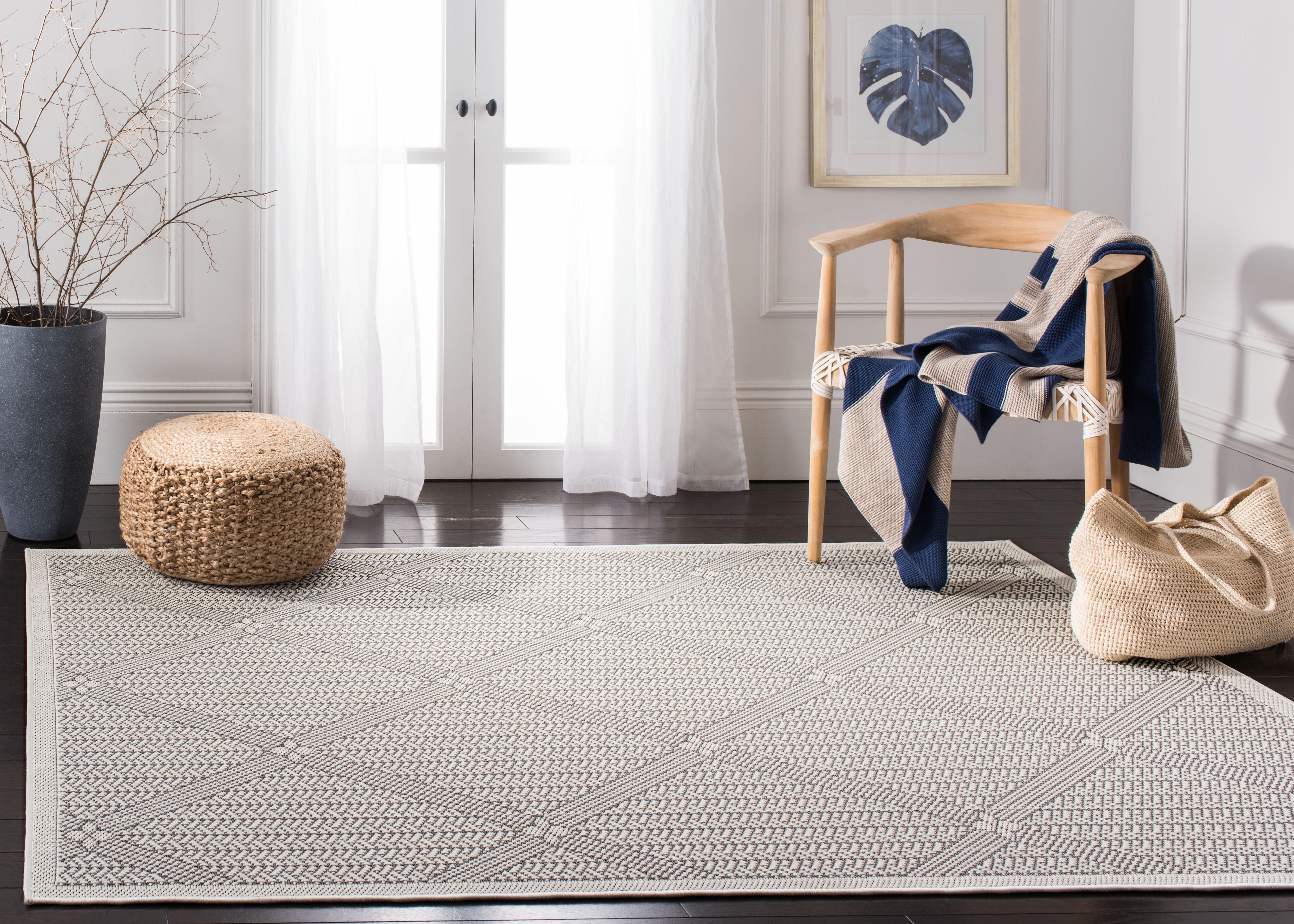 SAFAVIEH Machine Washable Rug Indoor/Outdoor Bermuda Collection - Bermuda Carleen Geometric Indoor/Outdoor Area Rug, Cream/Grey, 6'7" x 9'2"
