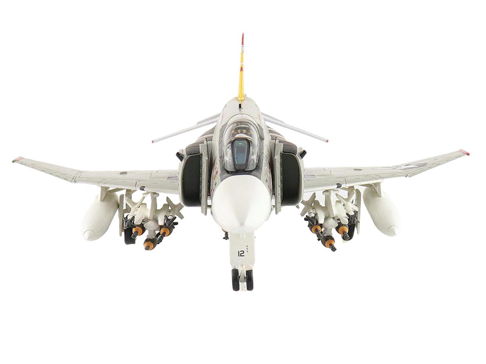 McDonnell Douglas F-4J Phantom II Fighter-Bomber Aircraft US Marine Corps "Air Power Series" 1/72 Diecast Model by Hobby Master