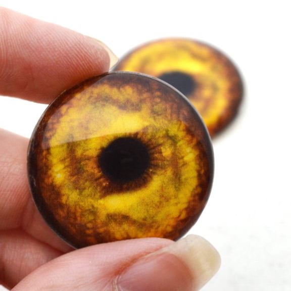 Golden Lion Glass Eyes