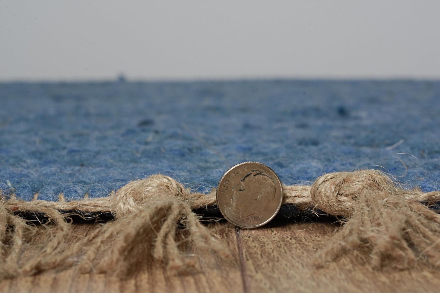 Tapis d'appoint Berbère Verginia bleu de 1 pi 10 po x 2 pi 10 po