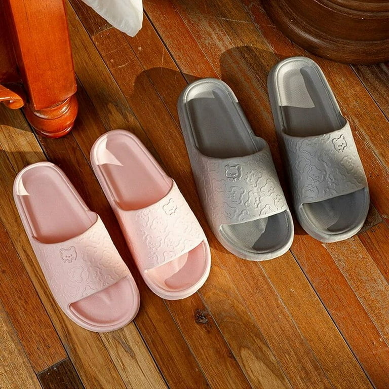 Fashion rubber slippers hot sale